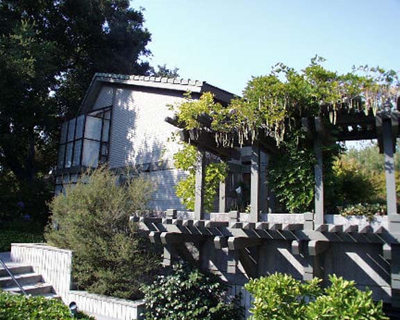 1327 Alma Street, Palo Alto