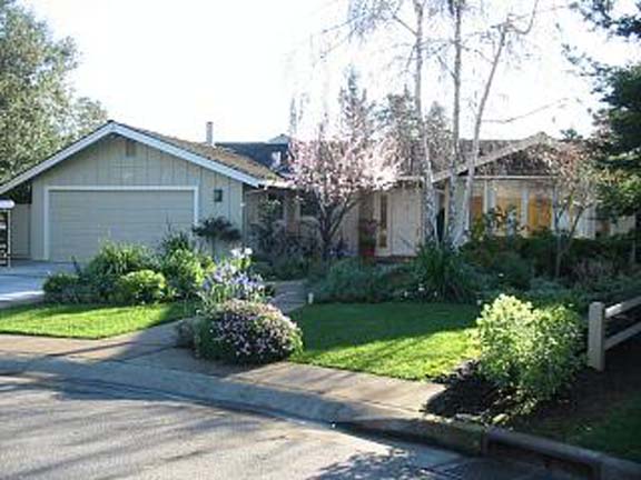 498 Azelea Way, Los Altos