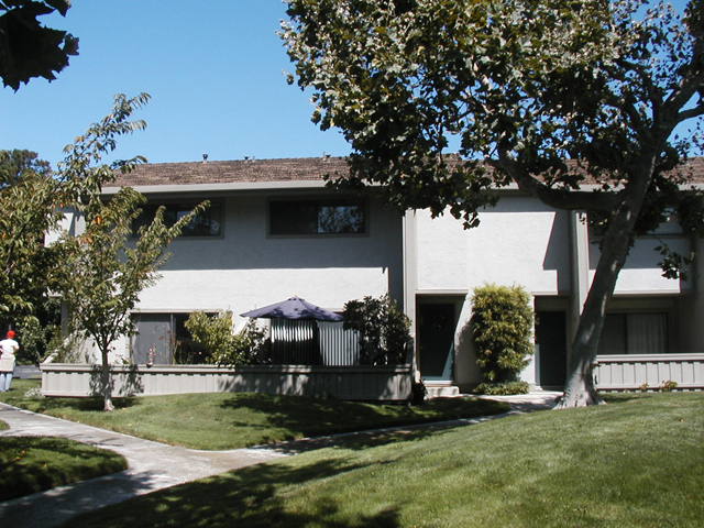Picture of 807 Perseus Ln 