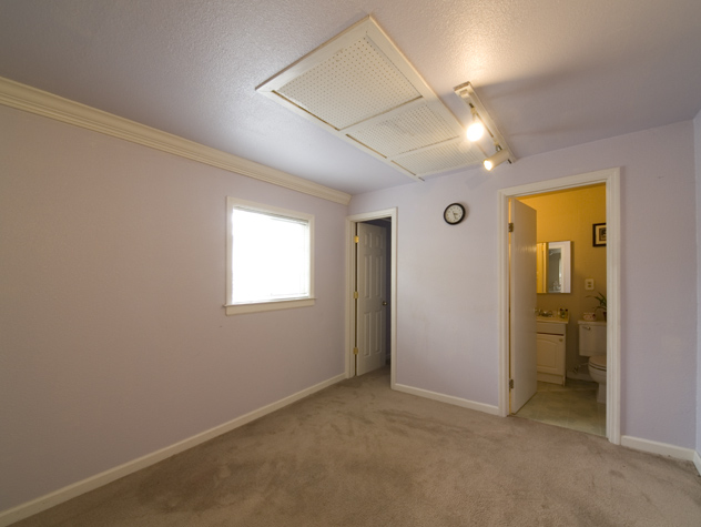 Master Bedroom  picture - 1155 Cypress St, East Palo Alto 94303