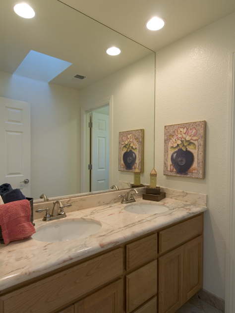 Bath3  picture - 300 Sequoia Ave, Palo Alto 94306