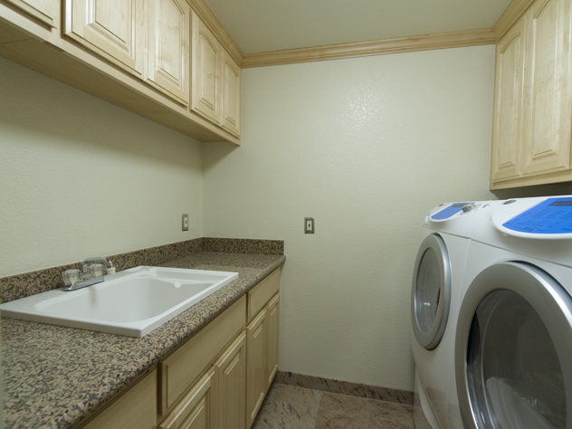 Laundry  picture - 300 Sequoia Ave, Palo Alto 94306