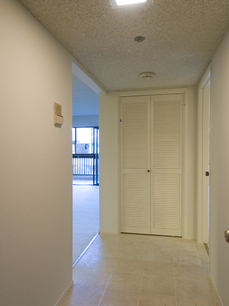 Entry  picture - 49 Showers Dr, Unit W109, Mountain View 94040