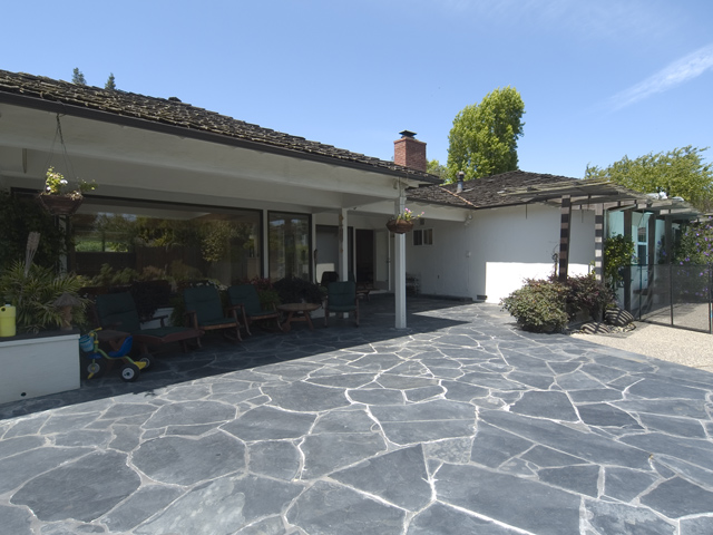 Patio Picture - 575 Madison Way, Palo Alto 94303 Patio picture - 575 Madison Way, Palo Alto 94303