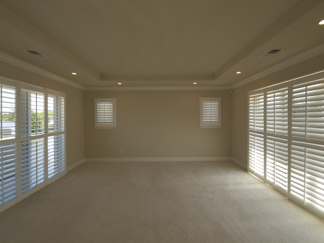 Master Bedroom  picture - 186 Monroe Dr, Palo Alto 94306