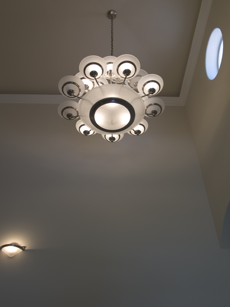 Stairway Lights  picture - 186 Monroe Dr, Palo Alto 94306