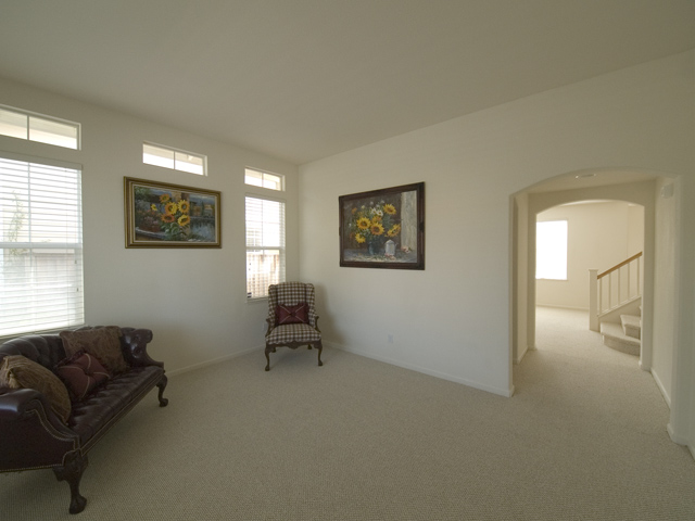 Living picture - 930 Oconnor St, East Palo Alto 94303