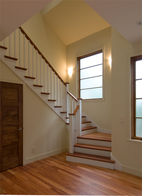Stairs  picture - 737 Webster St, Palo Alto 94301