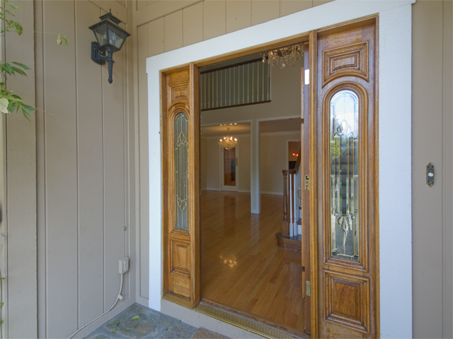 Entrance View Picture - 1305 Miravalle Ave, Los Altos 94024 Entrance View picture - 1305 Miravalle Ave, Los Altos 94024