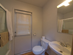 281 Parkside Dr, Palo Alto 94306 - Bath 