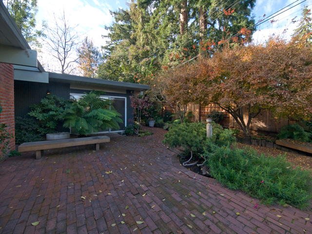 Patio  picture - 281 Parkside Dr, Palo Alto 94306