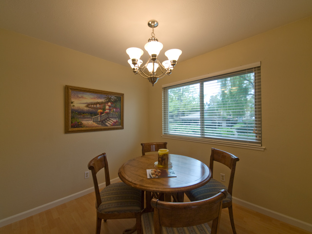 Dining  picture - 777 San Antonio Rd, Unit 9, Palo Alto 94303