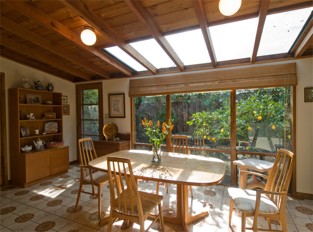 Dining picture - 3084 Stelling Dr, Palo Alto 94303