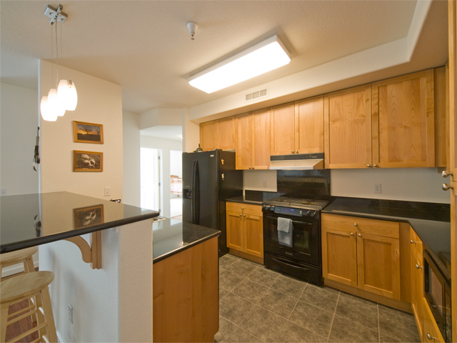 Kitchen (B) Picture - 19503 Stevens Creek Blvd 336, Cupertino 95014 Kitchen (B) picture - 19503 Stevens Creek Blvd 336, Cupertino 95014