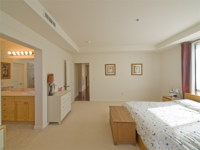 Master Bedroom (C) picture - 19503 Stevens Creek Blvd 336, Cupertino 95014