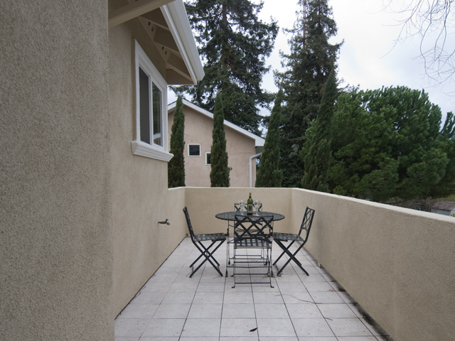 Balcony (B) Picture - 871 Sycamore Dr, Palo Alto 94303 Balcony (B) picture - 871 Sycamore Dr, Palo Alto 94303