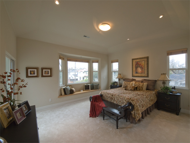 Master Bedroom  picture - 871 Sycamore Dr, Palo Alto 94303