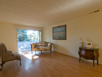 2450 W Bayshore Rd 2, Palo Alto 94303 - Living (B)