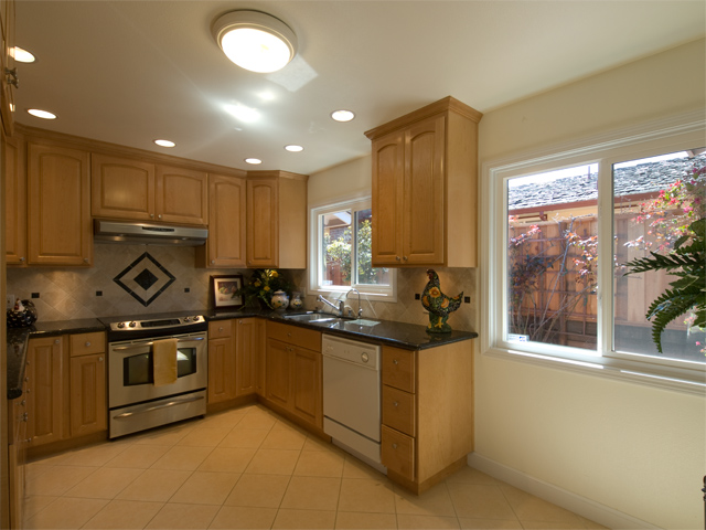 Kitchen (B) Picture - 605 W Hillsdale Blvd, San Mateo 94403 Kitchen (B) picture - 605 W Hillsdale Blvd, San Mateo 94403