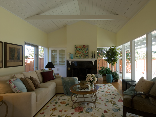 Living Room Picture - 605 W Hillsdale Blvd, San Mateo 94403 Living Room picture - 605 W Hillsdale Blvd, San Mateo 94403