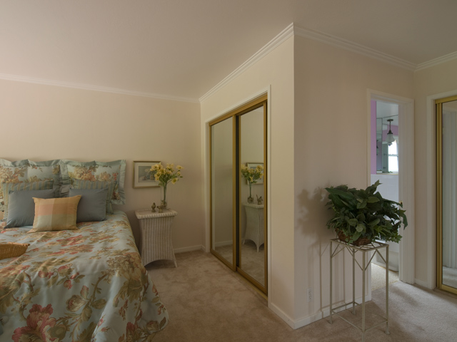 Master Bedroom3 Picture - 605 W Hillsdale Blvd, San Mateo 94403 Master Bedroom3 picture - 605 W Hillsdale Blvd, San Mateo 94403