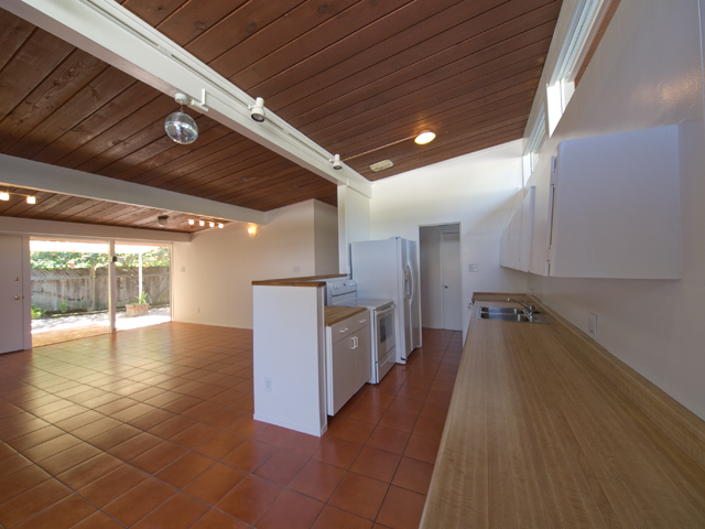 Kitchen Living  picture - 215 Whitclem Dr, Palo Alto 94306