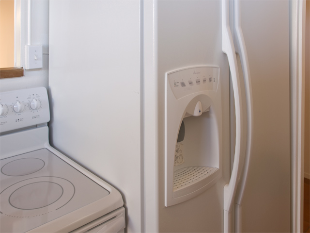 Refrigerator  picture - 215 Whitclem Dr, Palo Alto 94306