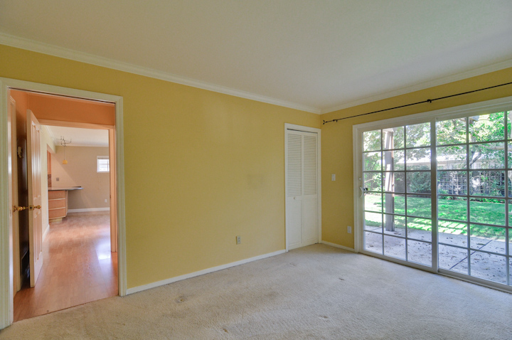 Bedroom 1 picture - 619 Alger Dr, Palo Alto 94306