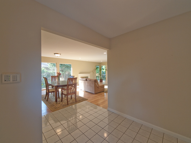 Entry picture - 4191 Briarwood Way, Palo Alto 94306