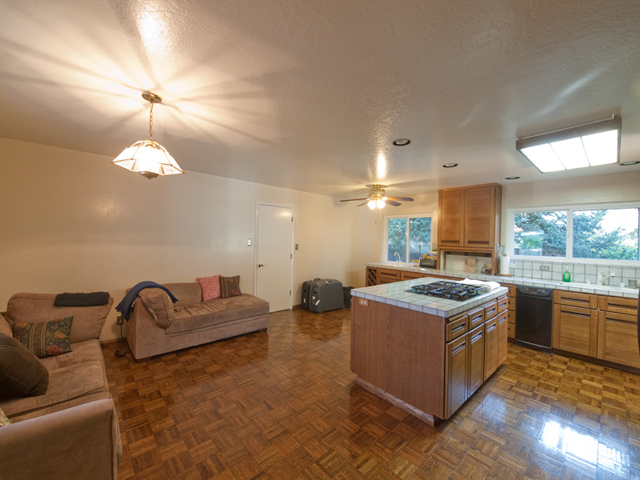 Kitchen Family picture - 4191 Briarwood Way, Palo Alto 94306