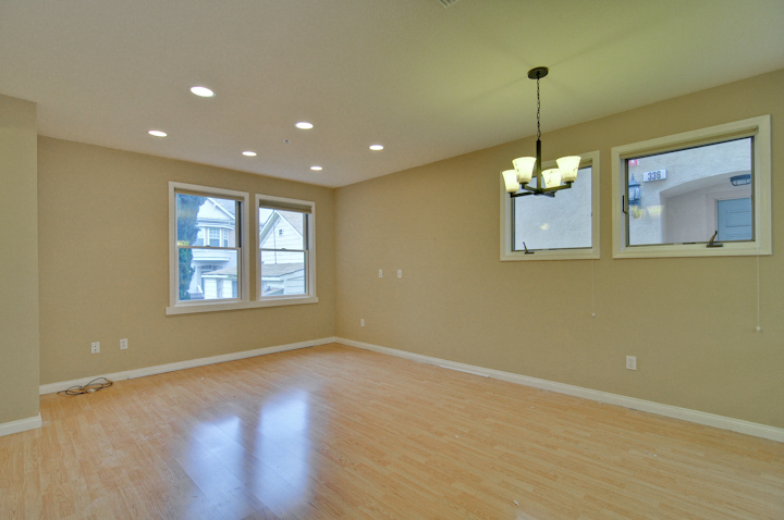 Living Room (A) picture - 338 Bryant St, Mountain View 94041