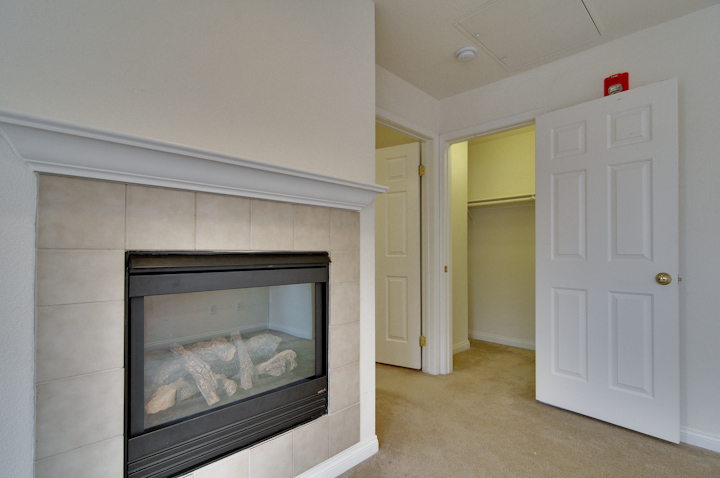Master Bedroom (F) picture - 338 Bryant St, Mountain View 94041