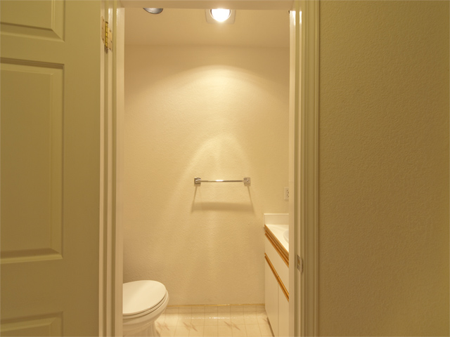Half Bath picture - 4155 El Camino Way, Unit B, Palo Alto 94306