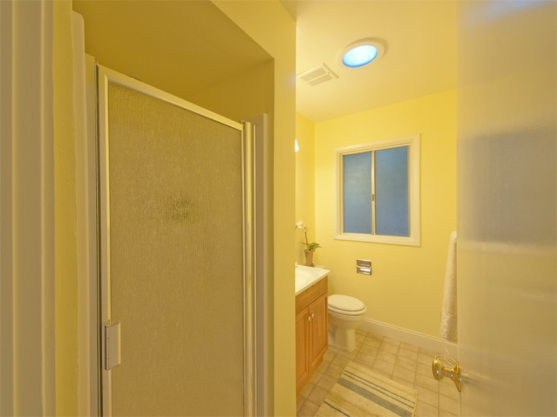 Master Bath picture - 4257 Los Palos Ave, Palo Alto 94306
