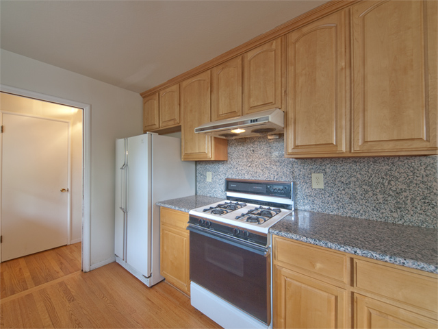 Kitchen picture - 641 Marion Ave, Palo Alto 94301