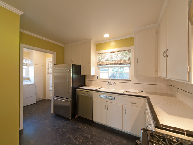 Kitchen picture - 1519 Mariposa Ave, Palo Alto 94306