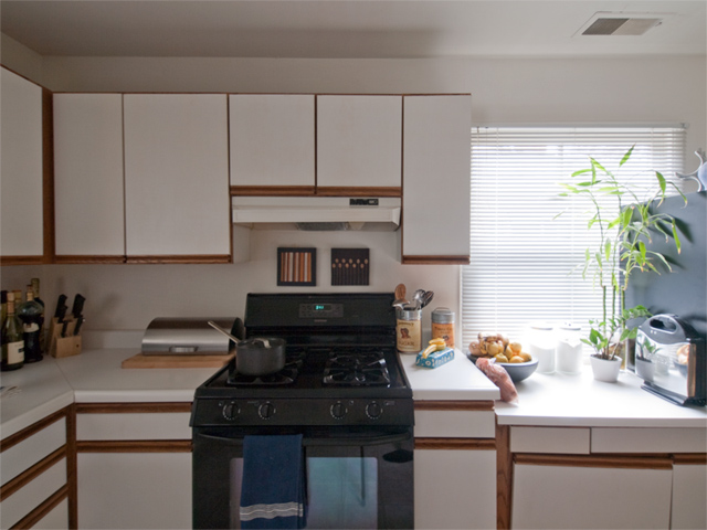 Range picture - 4049 Middlefield Rd, Palo Alto 94303