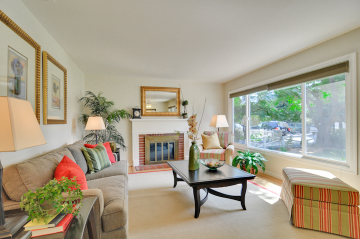 300 Monroe Dr, Mountain View - For Sale