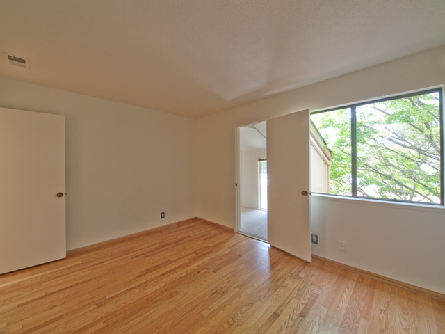 Bedroom 1 (D) Picture - 125 Ortega Ave, Mountain View 94040 Bedroom 1 (D) picture - 125 Ortega Ave, Mountain View 94040