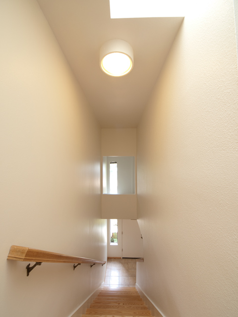 Stairway Picture - 125 Ortega Ave, Mountain View 94040 Stairway picture - 125 Ortega Ave, Mountain View 94040