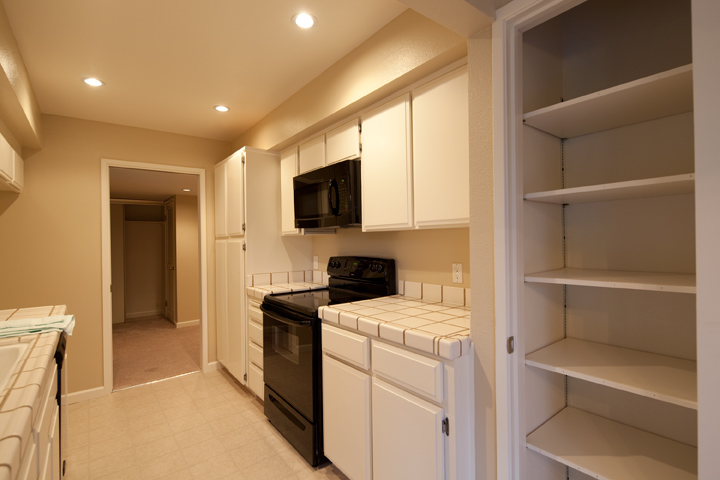 Kitchen picture - 320 Palo Alto Ave, Unit D2, Palo Alto 94301