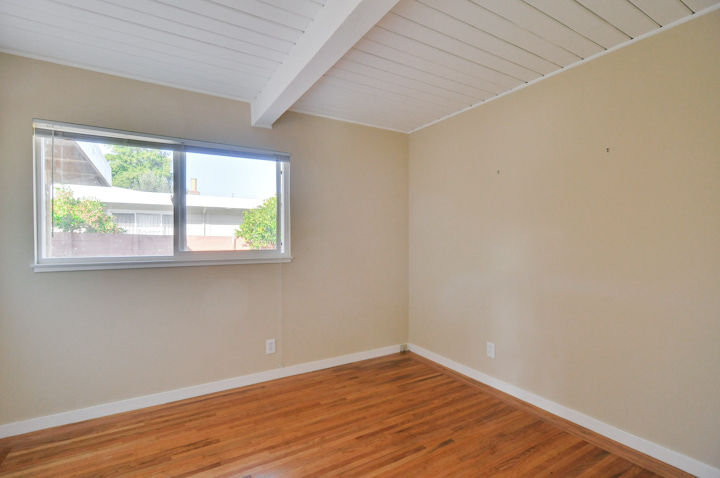 Bedroom 1 picture - 4235 Ruthelma Ave, Palo Alto 94306