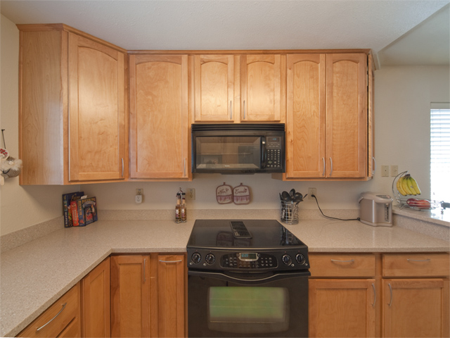 Kitchen (B) picture - 3270 Saint Ignatius Pl, Santa Clara 95051