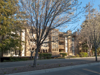 Mountain View Real Estate - 49 Showers Dr #W302