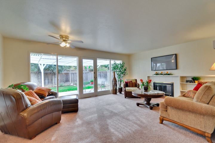 Living Room (H) picture - 1226 Susan Way, Sunnyvale 94087