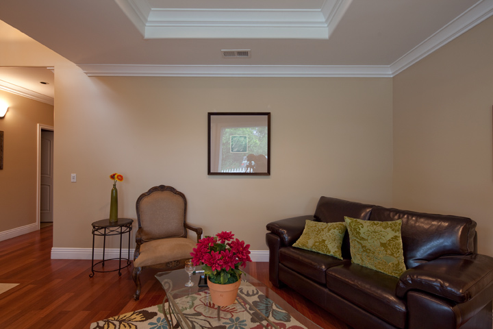 Living Room picture - 3416 Cowper St, Palo Alto 94306