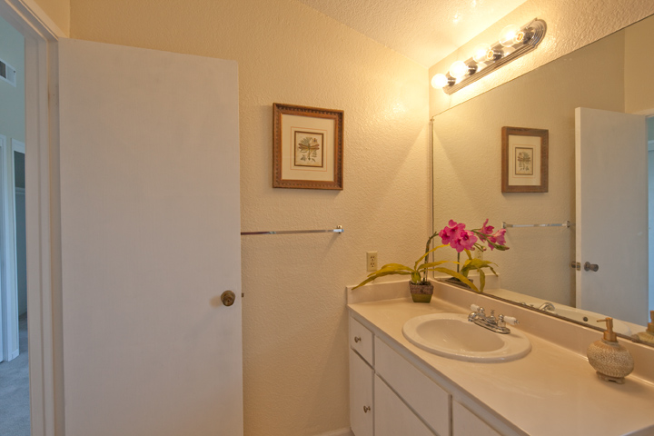 Bathroom 2b Picture - 10069 Craft Dr, Cupertino 95014 Bathroom 2b picture - 10069 Craft Dr, Cupertino 95014