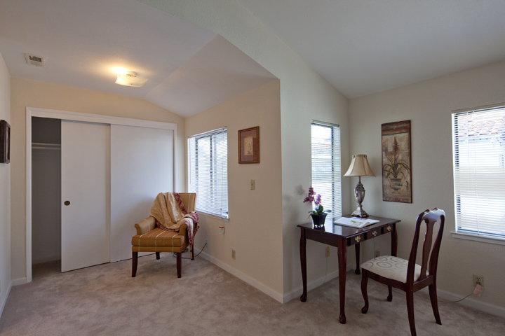 Master Bedroom (B) picture - 10069 Craft Dr, Cupertino 95014