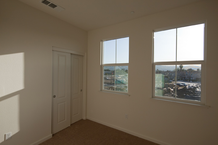 Bedroom 2 picture - 664 Luna Park Dr, San Jose 95112