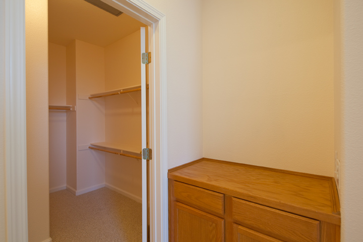 Master Closet 1 (B) Picture - 150 Montelena Ct, Mountain View 94040 Master Closet 1 (B) picture - 150 Montelena Ct, Mountain View 94040